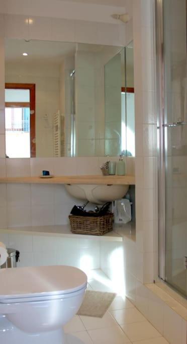 Erbe Canal View Private House Венеция Экстерьер фото