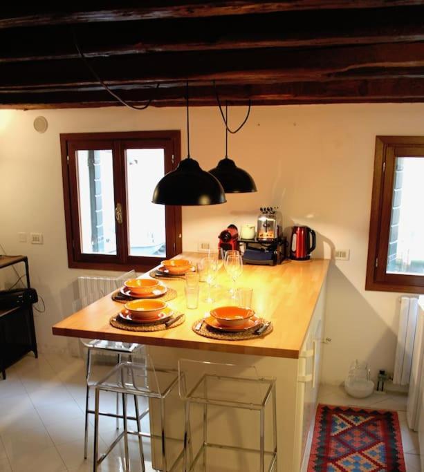 Erbe Canal View Private House Венеция Экстерьер фото